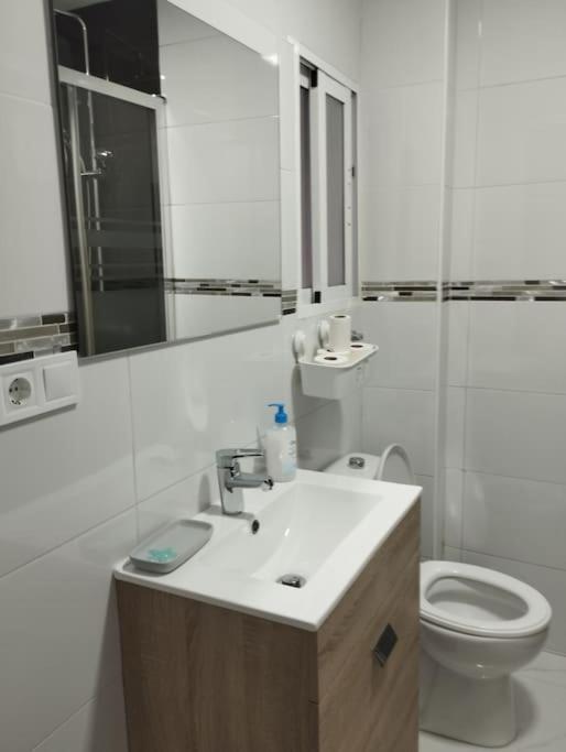 Apartamento Acogedor. Gelves Exterior foto